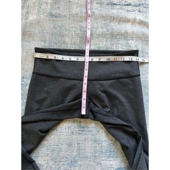 Lululemon Dark Heathered Charcoal Gray Align Cropped Leggings Size 8 - Picture 6 of 7